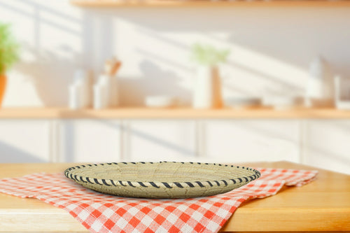 12" Dia Natural Palm Flat Basket