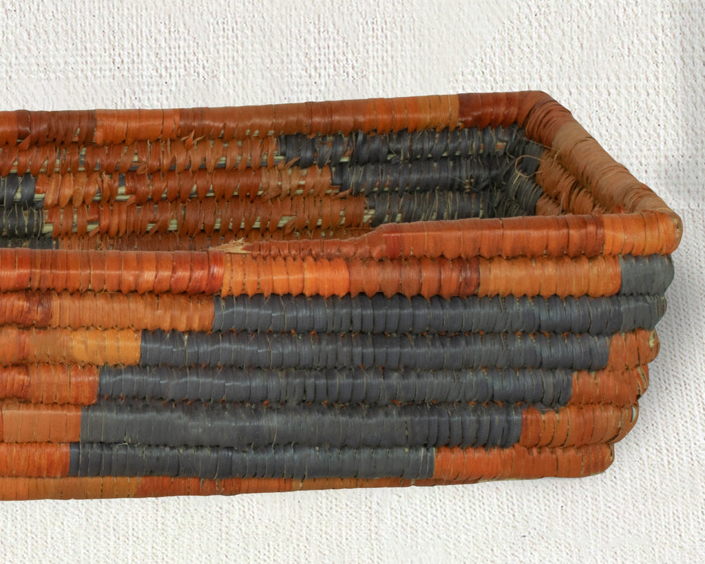 Waves Black Woven Spoon Basket SB-1703-10