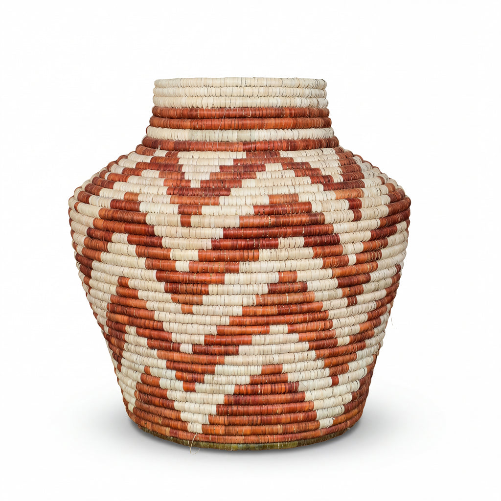 Cream Terracotta Diamond Potter Vase
