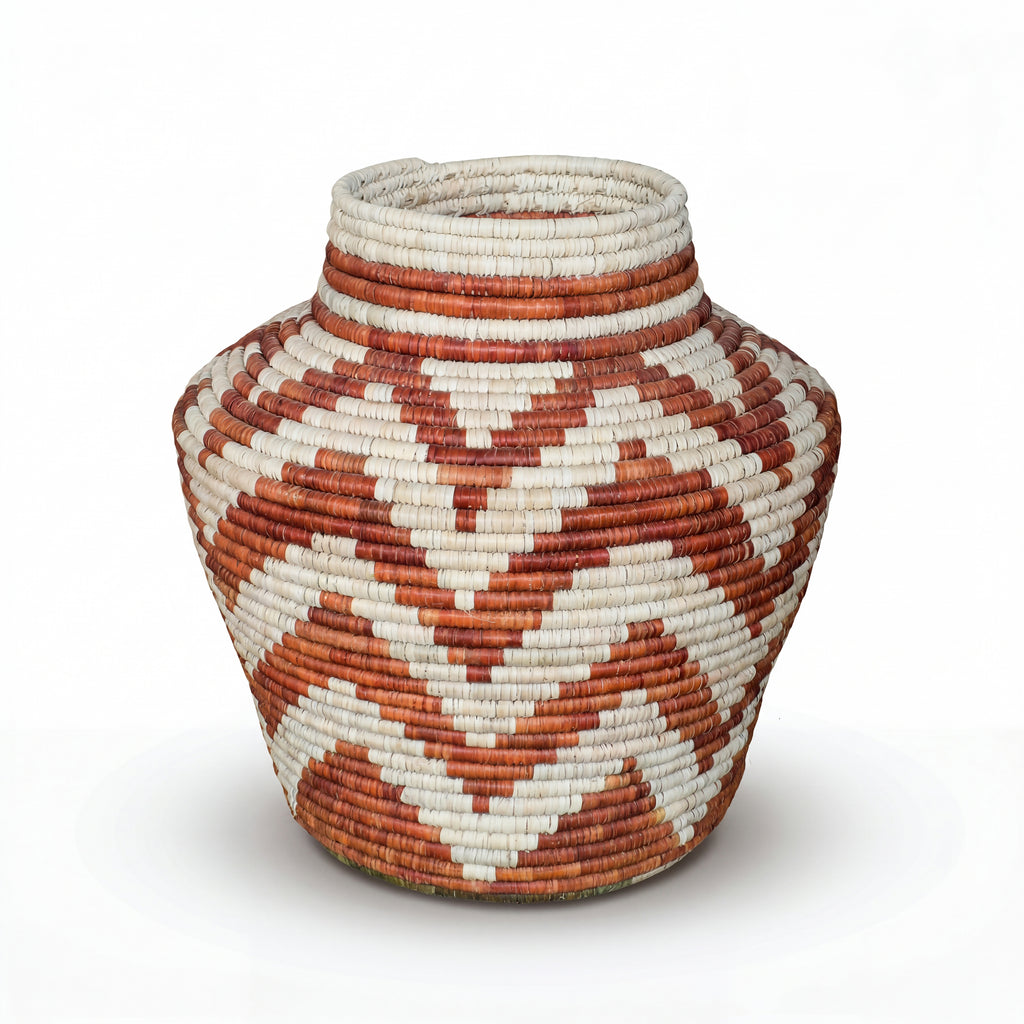 Cream Terracotta Diamond Potter Vase