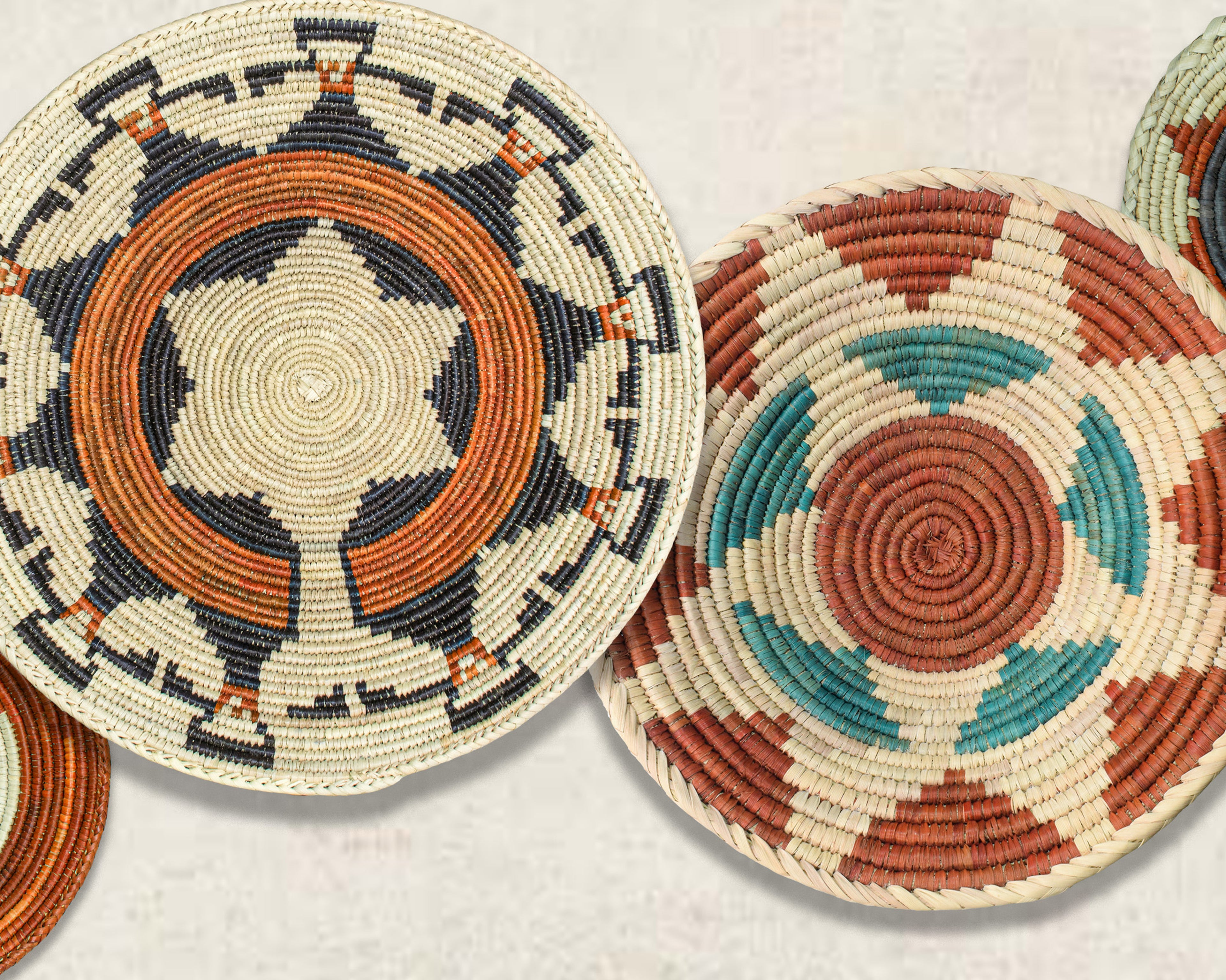 Red Waves Mat Wall Basket 14-inch MT-216-15