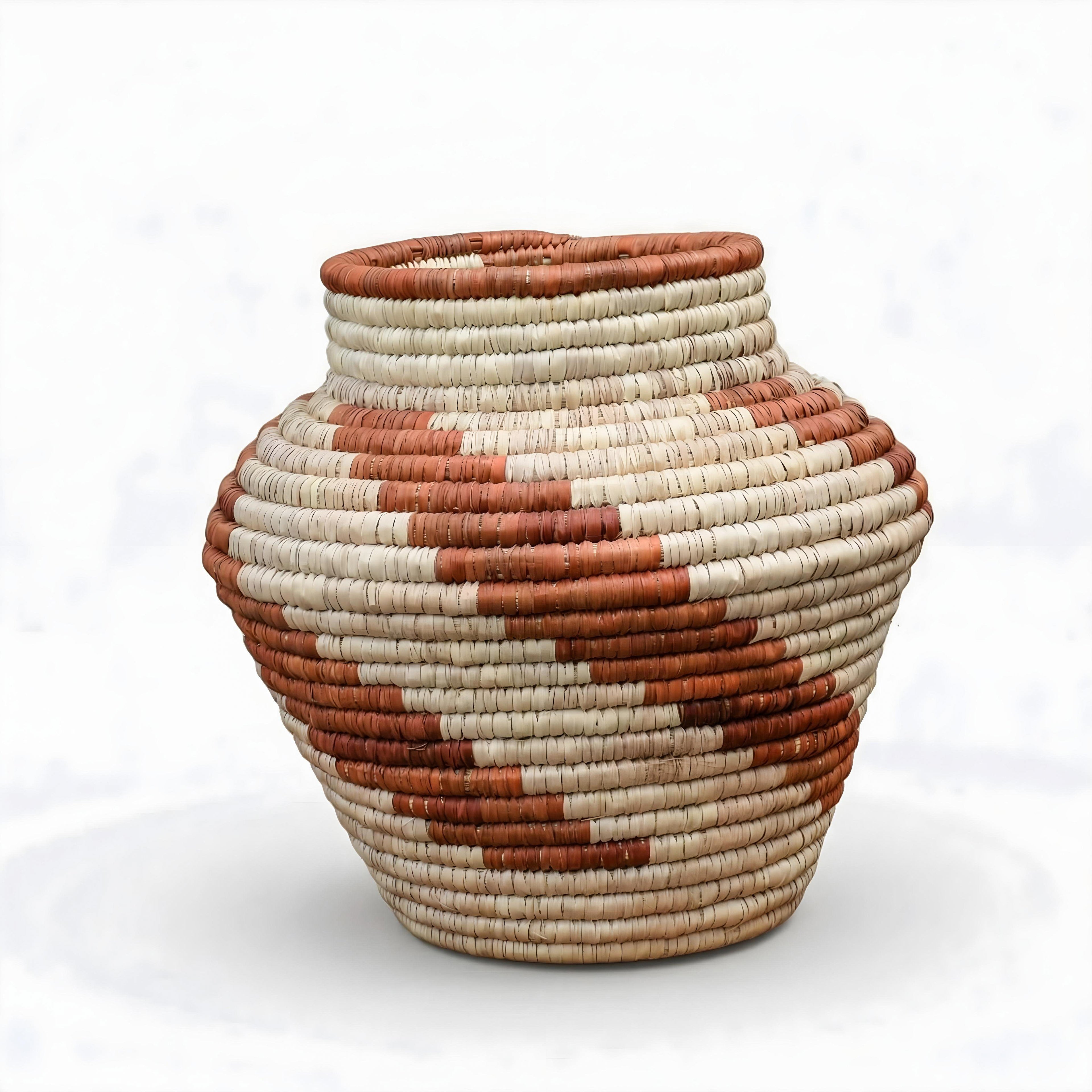 Blush Cream Diamond Potter Vase