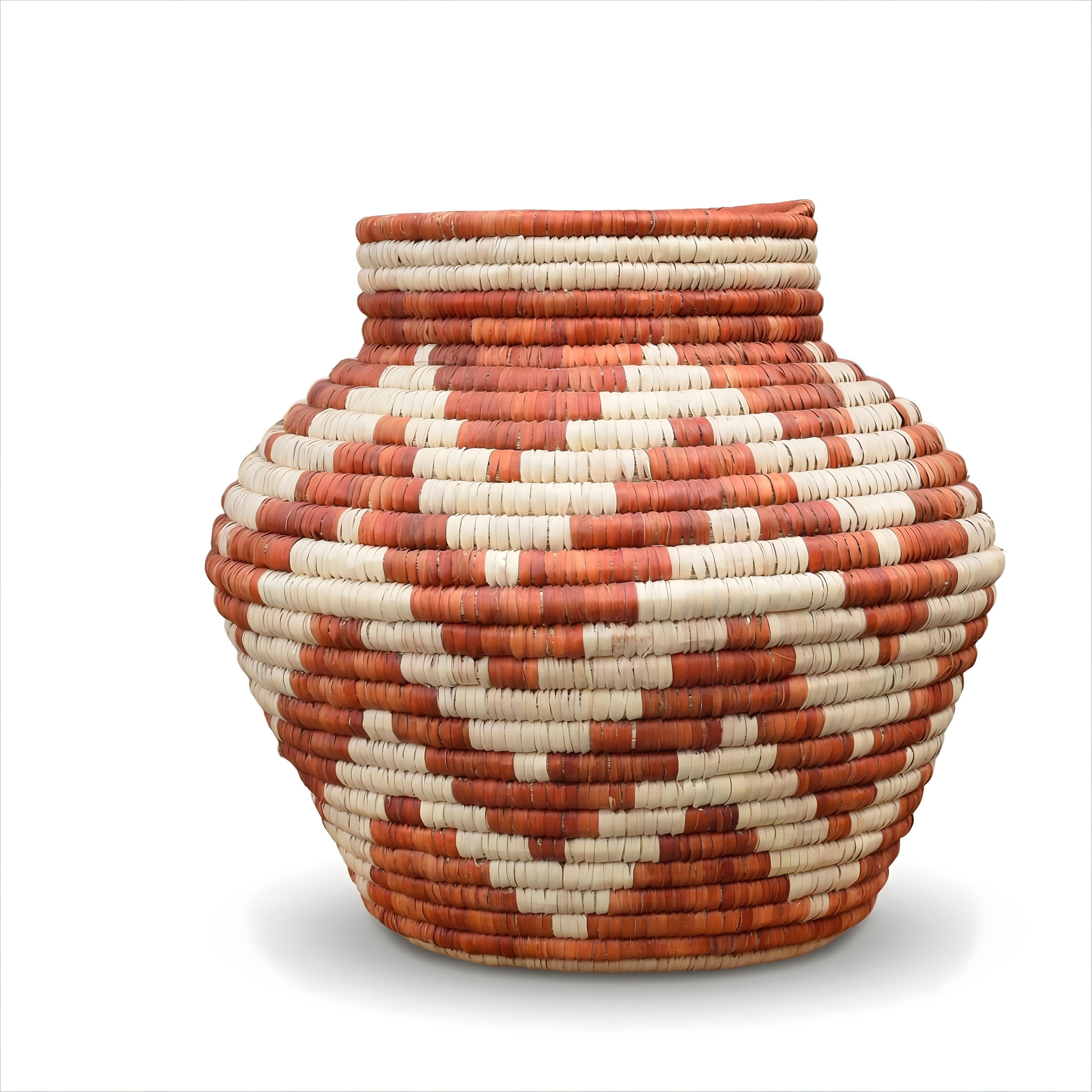 Terracotta Diamond Potter Vase II