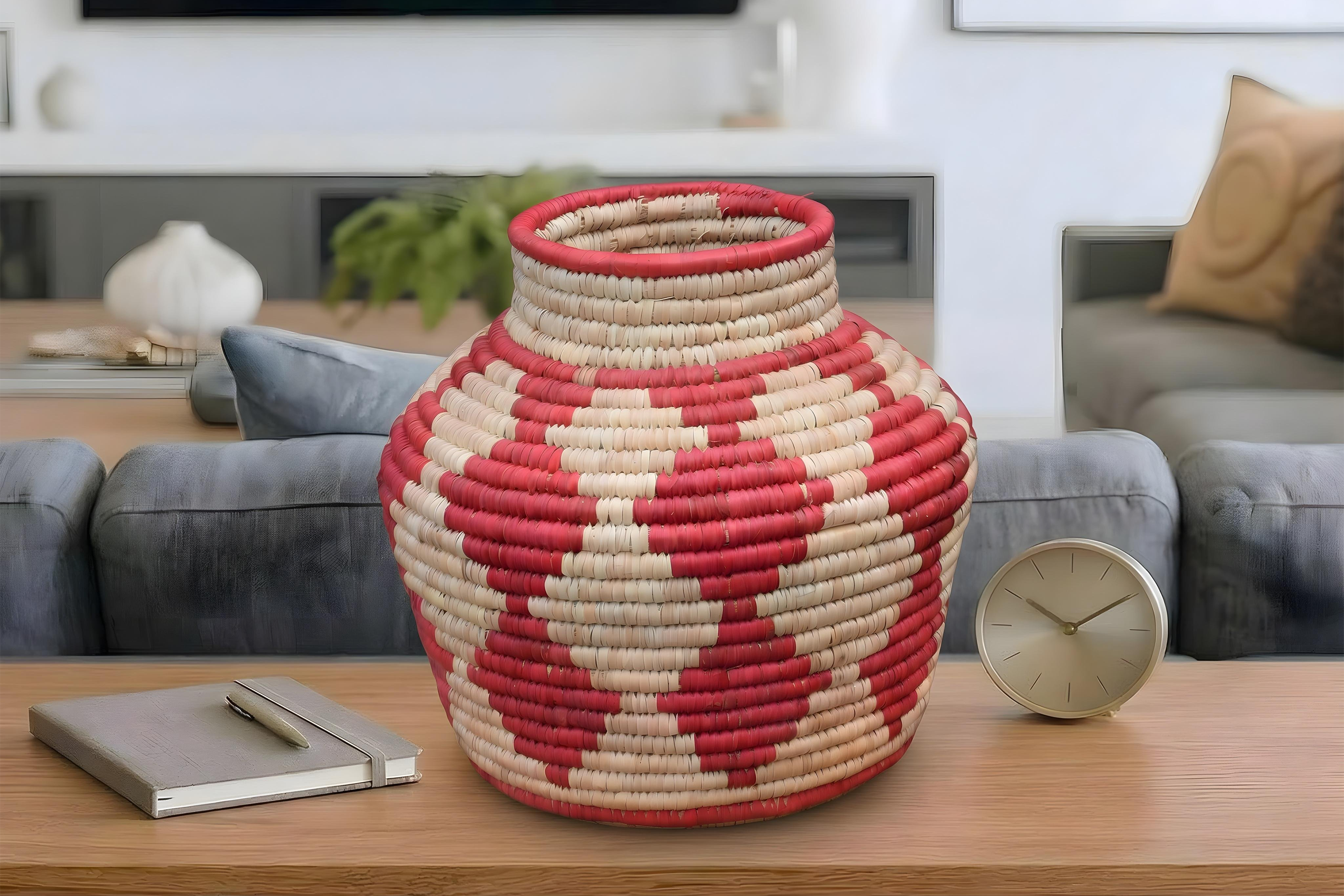 Cherry Red Diamond Potter Basket