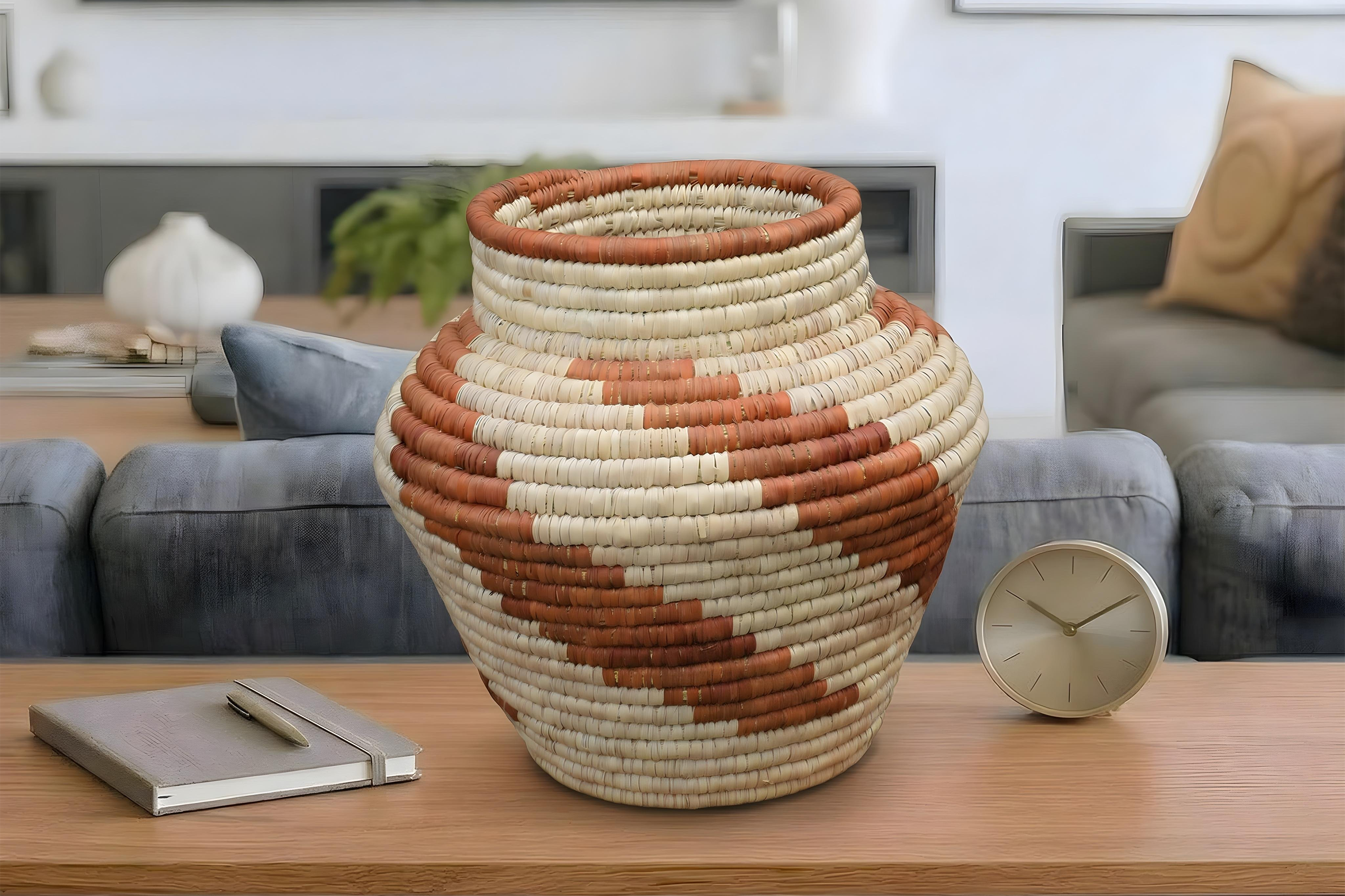 Blush Cream Diamond Potter Basket