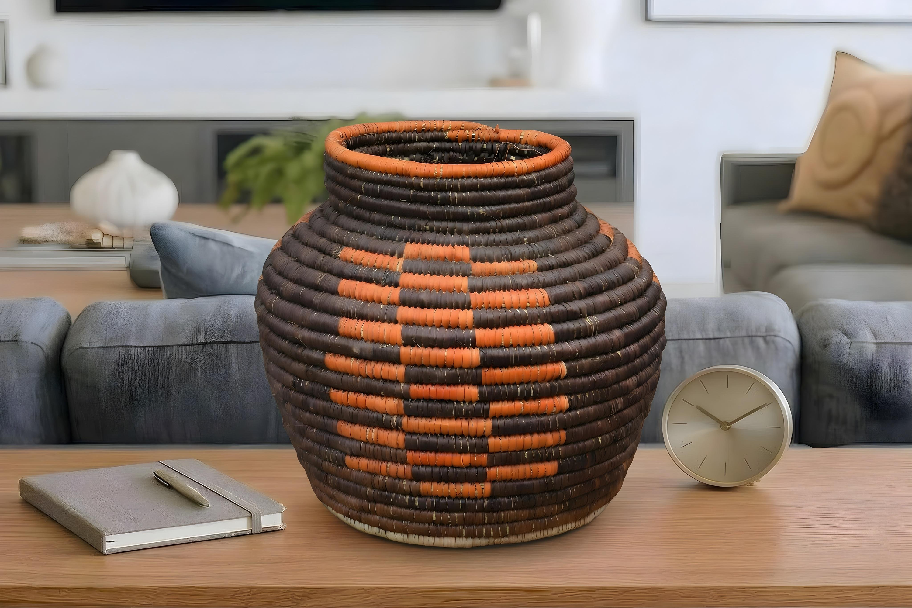 Espresso Brown Burnt Orange Diamonds Potter Basket