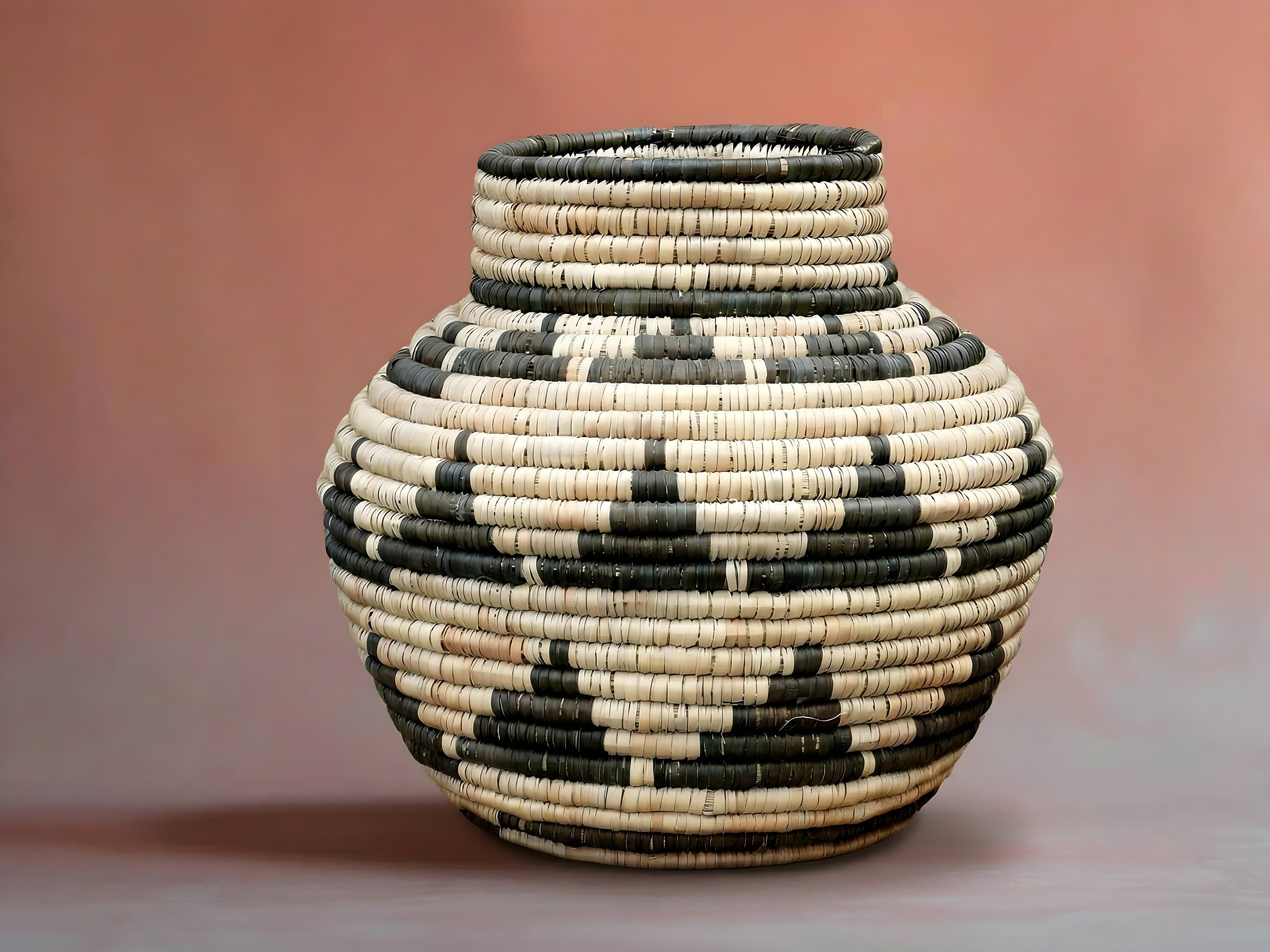 Charcoal Japandi Diamond Potter Basket