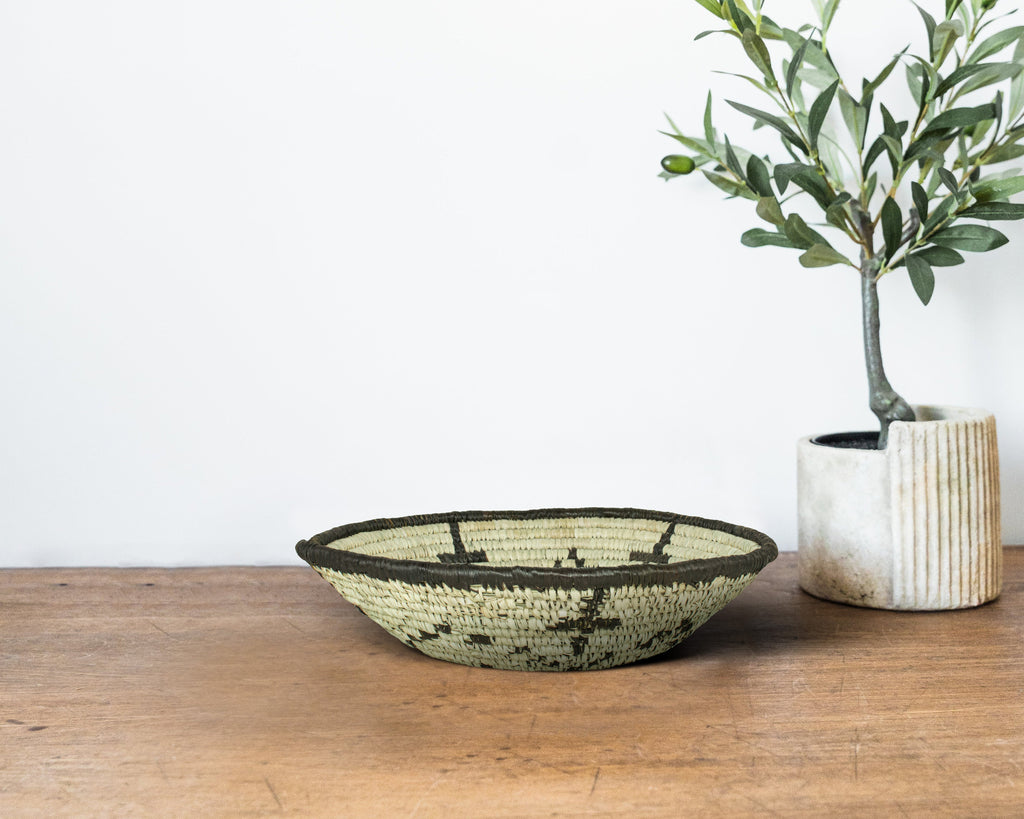 Sageblossom Black Bowl Basket 8-inch LBW-457-7