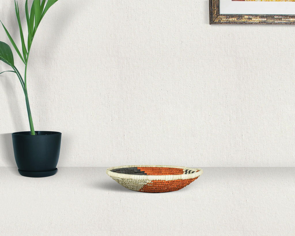 Harlequina Black Bowl Basket 8-inch LBW-430-7