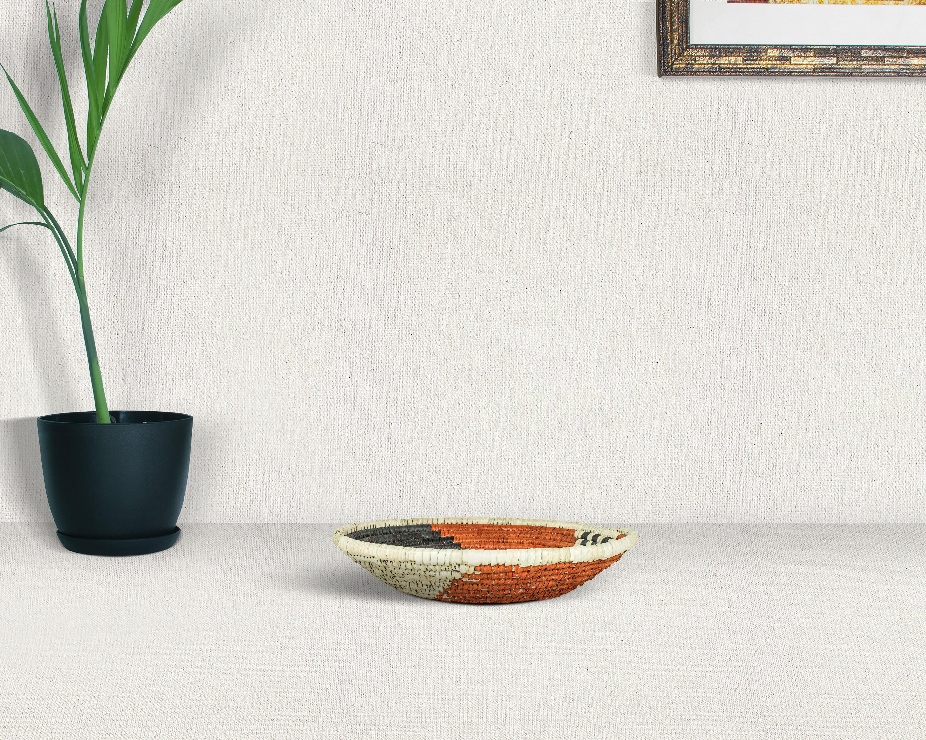 Harlequina Black Bowl Basket 8-inch LBW-430-7