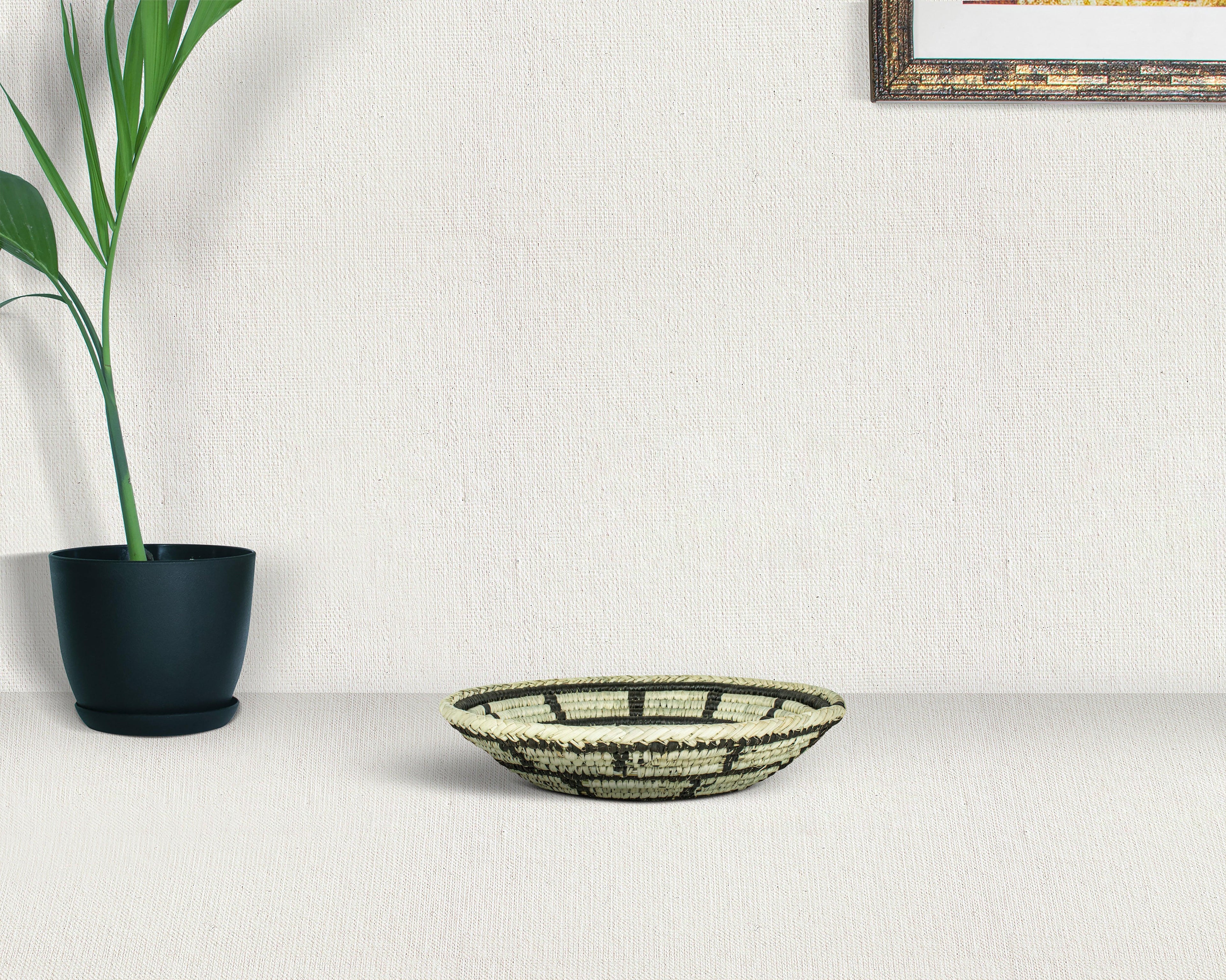 Concentric Grid Black Bowl Basket 8-inch LBW-454-7